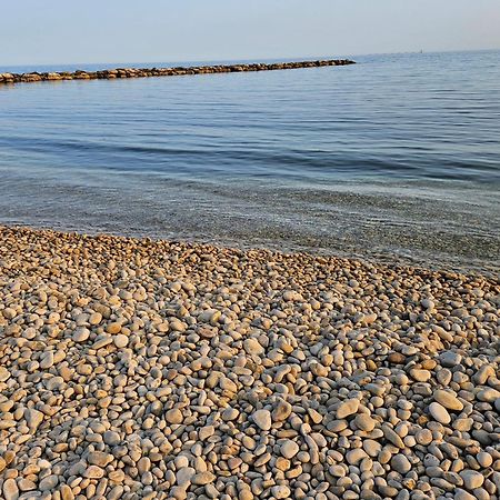 City & Beach Apartment Алтеа Екстериор снимка